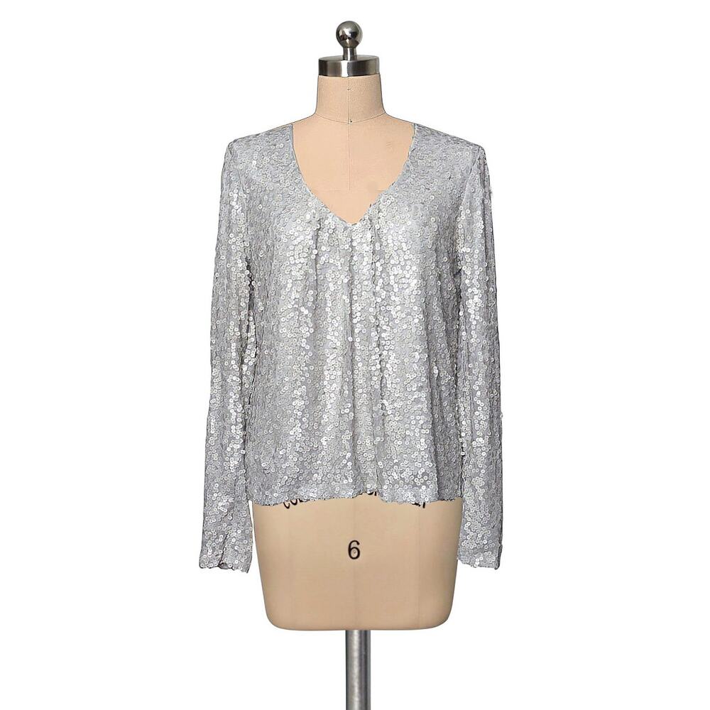 Evereve ALLISON JOY Nina Matte Sequins Top Off White Gray Disco Evening NWT M